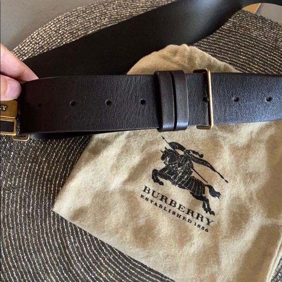 burberry belt with horse